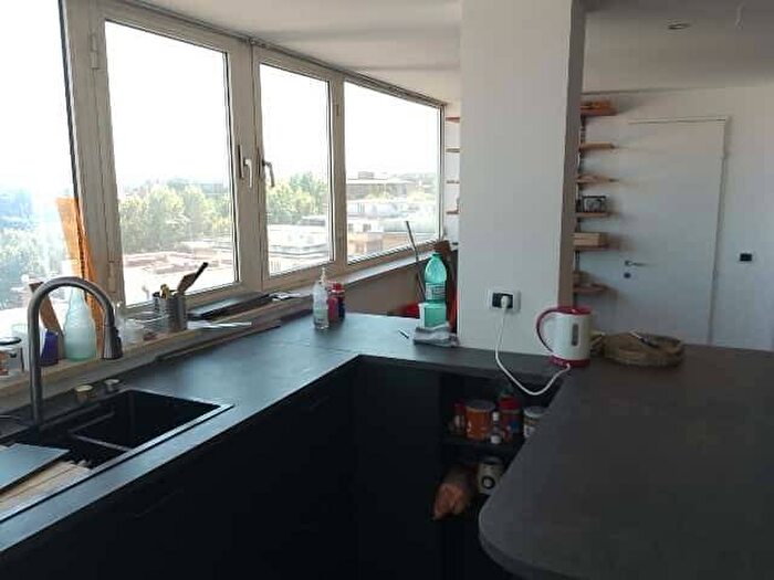 Appartamento trilocale in affitto in Via Leopoldo Ruspoli, Portuense, Roma