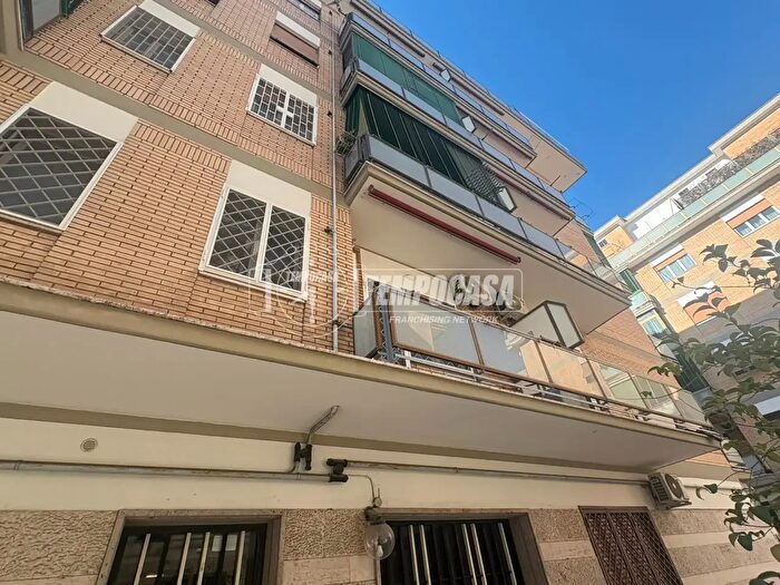 Appartamento bilocale in vendita in Roma