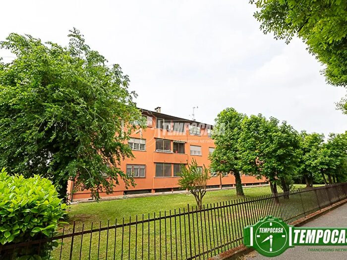 Appartamento quadrilocale in vendita in Viale Giorgio Belloni, Codogno
