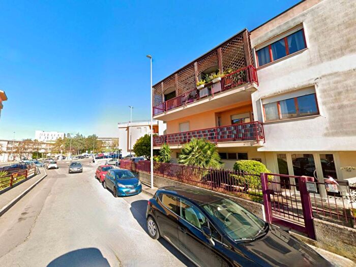 Appartamento monolocale in affitto in Via Emilio Salgari, Centro, Matera