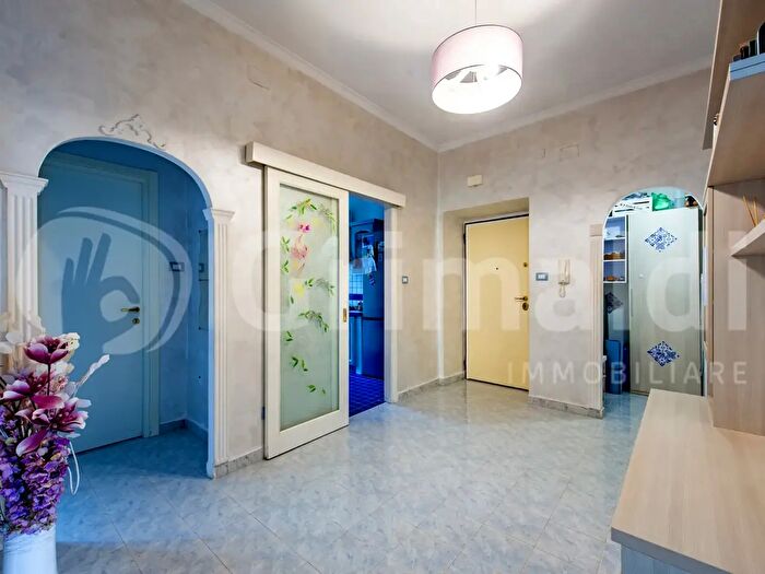 Appartamento trilocale in vendita in Largo Giuseppe Veratti, Roma