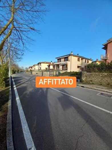 Appartamento trilocale in affitto in Via San Sebastiano, Capodimonte