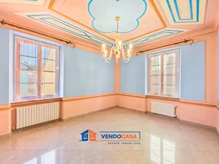 Appartamento con 6 locali in vendita in Vico Morchio, Varazze