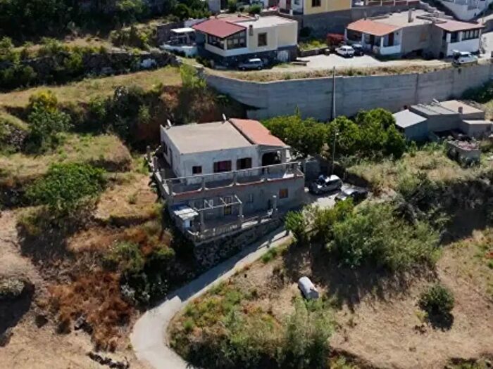 Casa con 6 locali in vendita in Località Quattropani, Lipari
