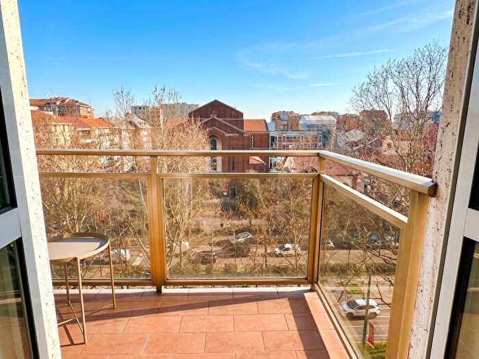 Appartamento quadrilocale in affitto in Via Negroli, Argonne Corsica, Milano