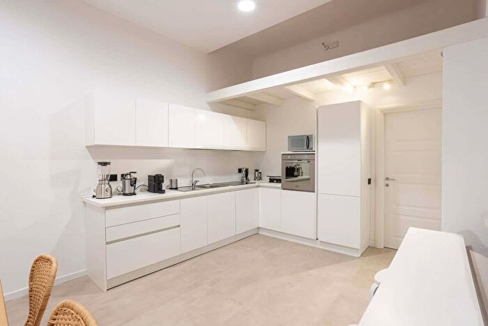 Appartamento monolocale in affitto in Via Olona, Milano