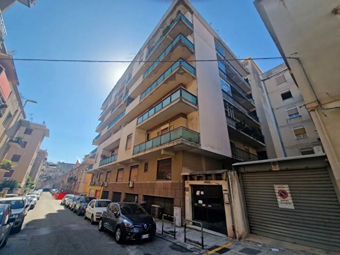 Appartamento con 5 locali in vendita in Via Francesco Todaro, Messina