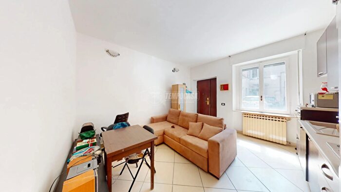 Appartamento bilocale in vendita in Vicolo F Corridoni, Lentate Sul Seveso