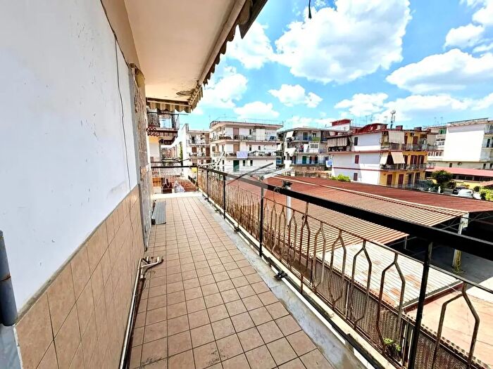 Appartamento trilocale in vendita in Cupa Capodichino, Napoli