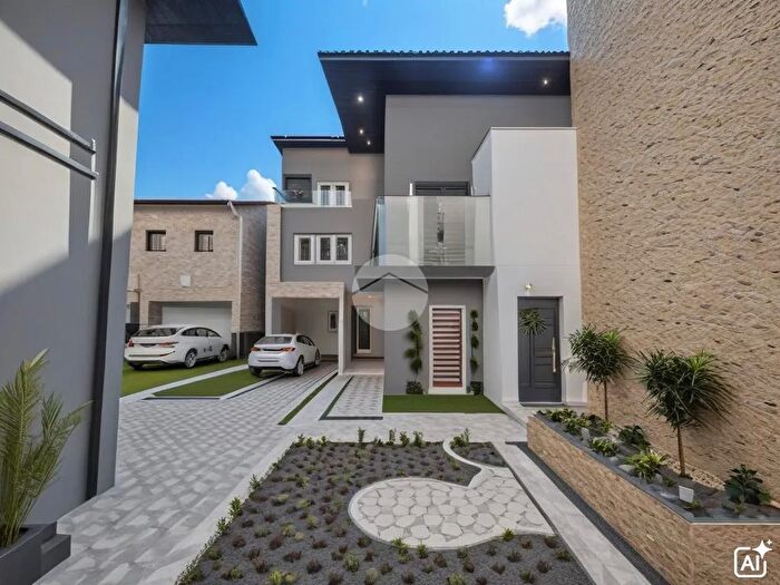 Casa quadrilocale in vendita in Via San Michele, Cazzago San Martino