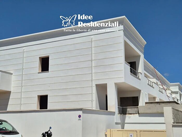 Casa quadrilocale in vendita in Olbia