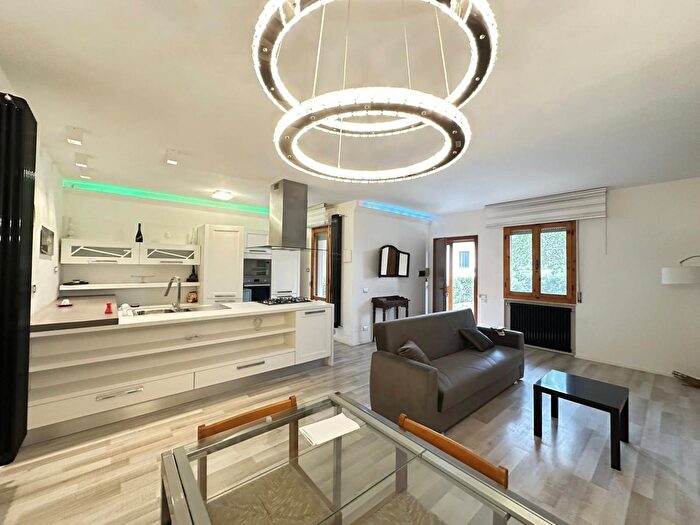 Appartamento trilocale in vendita in Gavorrano