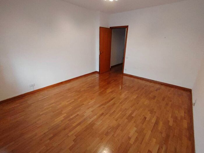 Appartamento con 5 locali in affitto in Via Mariano D'Amelio, Montepellegrino, Palermo