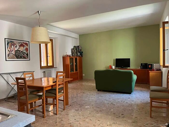 Appartamento trilocale in affitto in Citta' Di Castello