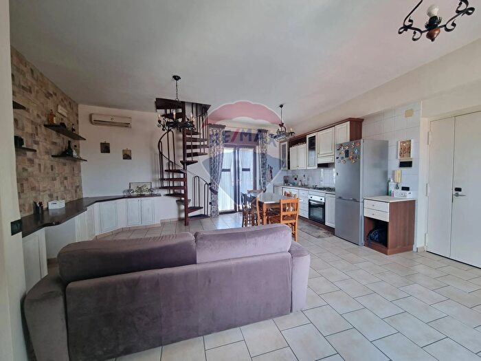 Appartamento bilocale in vendita in Via San Rocco, Marano Di Napoli