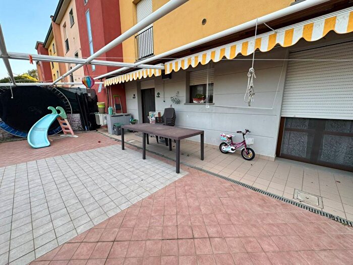 Appartamento quadrilocale in vendita in Via Forcole, Centro, Crevalcore