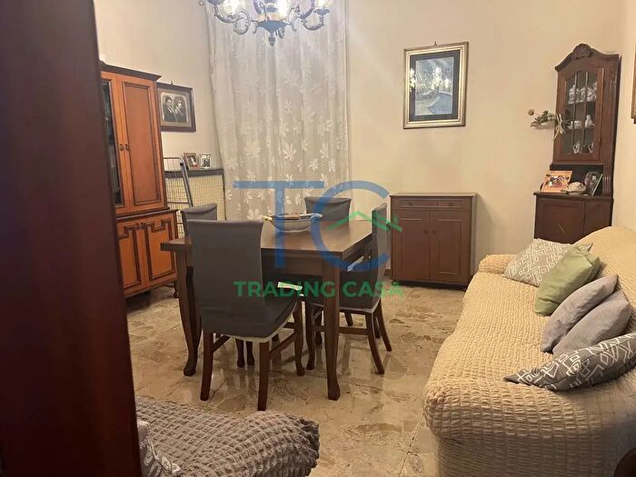 Appartamento trilocale in vendita in Via Ferrante Gonzaga, Piacenza