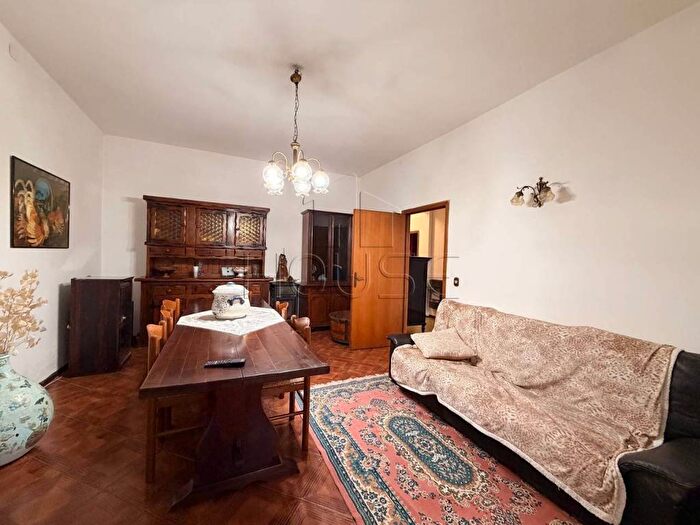 Appartamento quadrilocale in affitto in via piero della francesca, Centro, Capolona