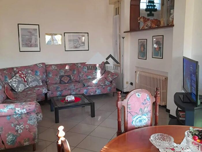 Casa con 5 locali in vendita in Viale Oriani, Riccione