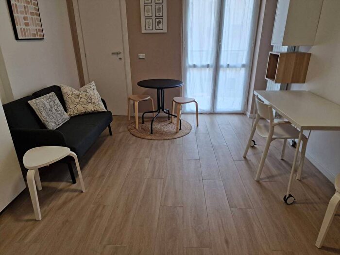 Appartamento monolocale in affitto in Via Giuseppe Ripamonti, Vigentino Fatima, Milano