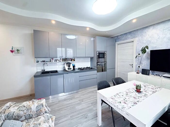 Appartamento bilocale in vendita in Viale Papa Giovanni XIII, Verdellino