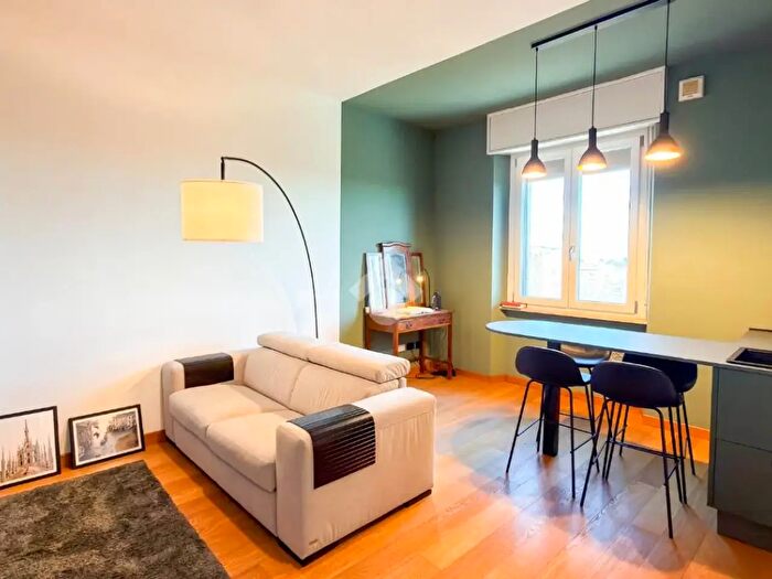 Appartamento bilocale in vendita in Piazzale Vincenzo Cuoco, Milano