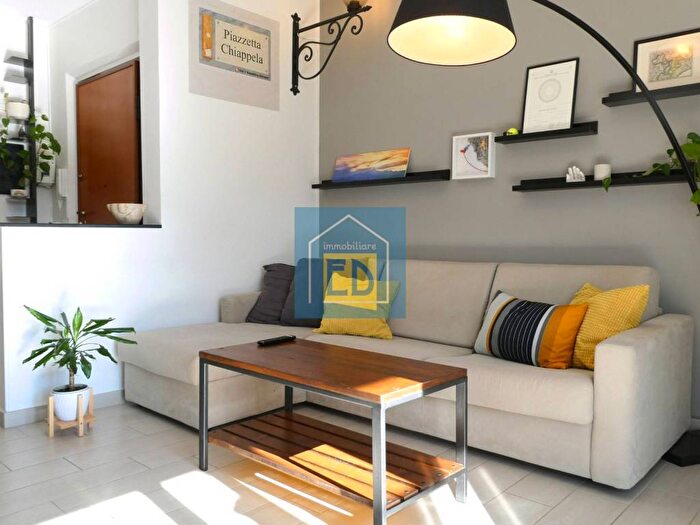 Appartamento con 5 locali in affitto in Via Bonifacio del Vasto, Villetta Valloria, Savona