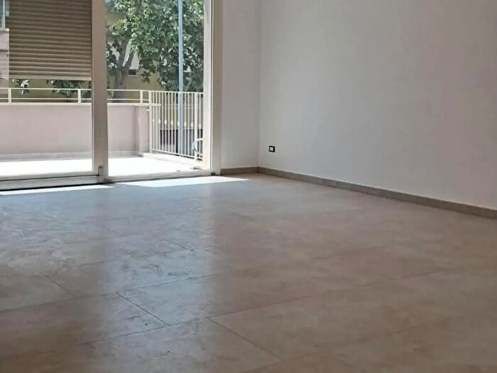 Casa con 5 locali in vendita in Pacinotti, Cascina