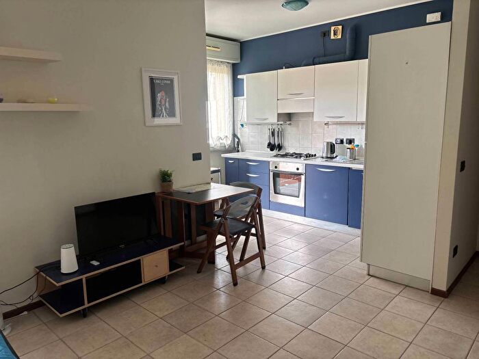 Appartamento monolocale in affitto in Viale Giacomo Matteotti, Cernobbio