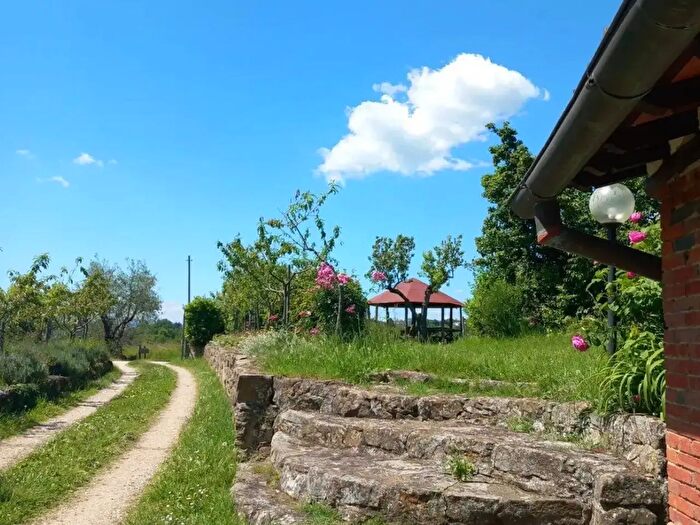 Casa con 5 locali in vendita in Via Setteponti, Castelfranco Piandiscò