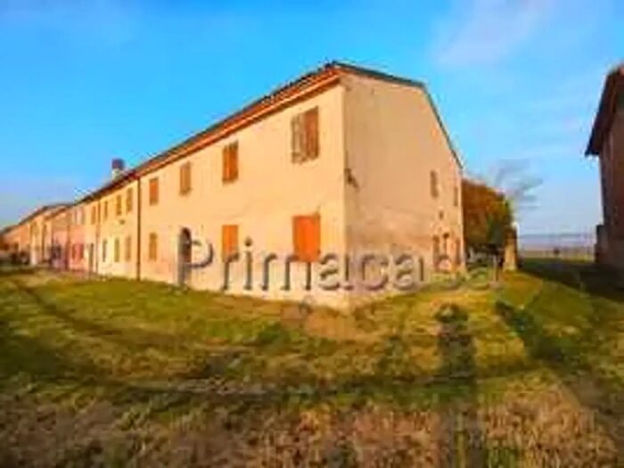 Casa con 10 locali in vendita in Via Boldiere, Casaleone