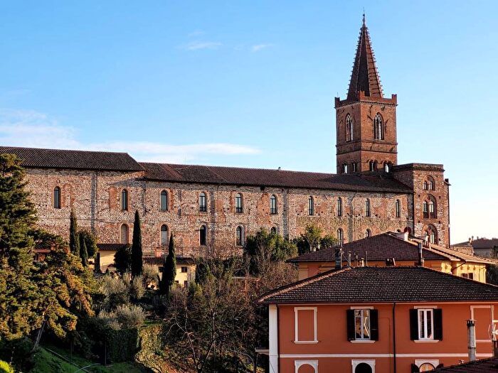 Appartamento quadrilocale in affitto in Via Settembre, Centro, Perugia