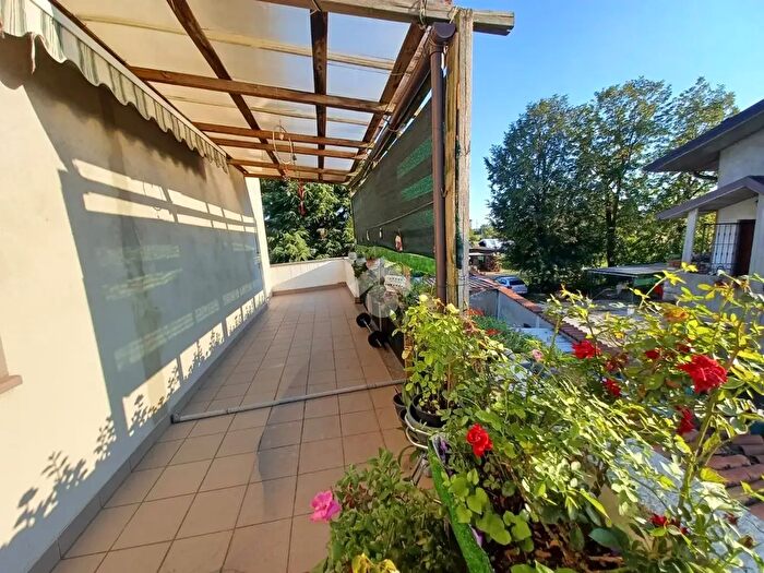 Appartamento trilocale in vendita in Via E Frizzoni, Treviolo