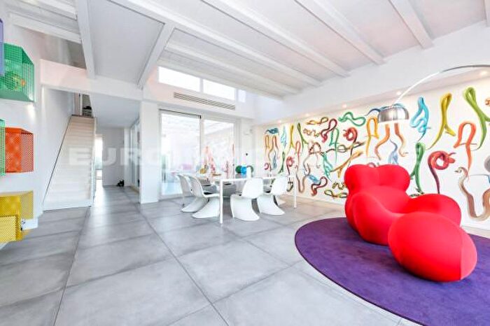 Casa con 6 locali in vendita in Via San Benedetto f, Brescia