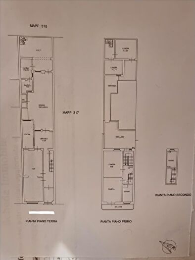 Casa con 11 locali in vendita in Viareggio