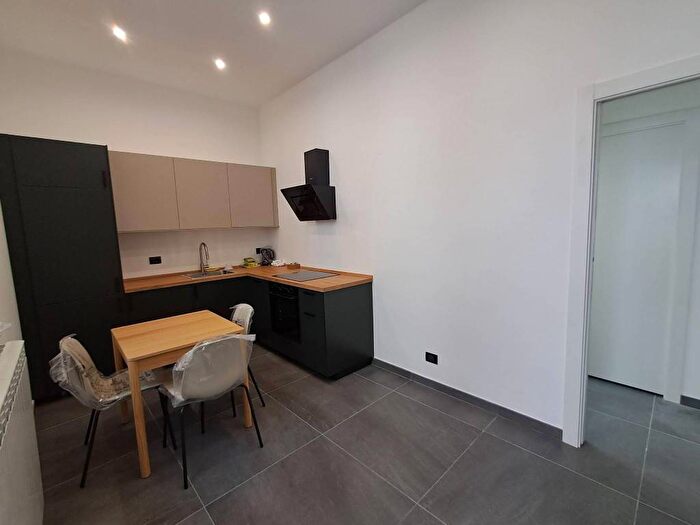 Appartamento bilocale in affitto in Piazza Gian Lorenzo Bernini, San Donato, Torino