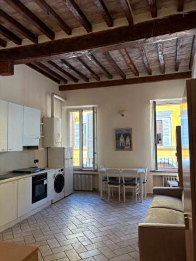 Appartamento monolocale in affitto in Strada Aurelio Saffi, Centro Storico, Parma