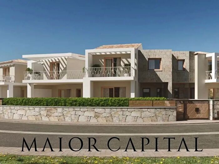 Casa quadrilocale in vendita in Loiri Porto San Paolo