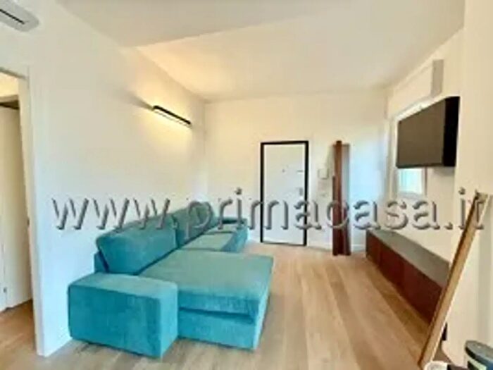 Appartamento monolocale in affitto in Via Bellezza, Verona