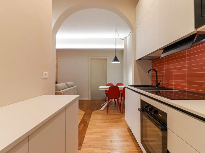 Appartamento bilocale in vendita in Strada Maggiore, Bologna