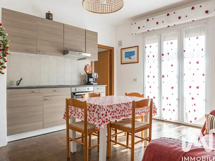 Appartamento quadrilocale in vendita in Via Vivaldi, Porto Recanati