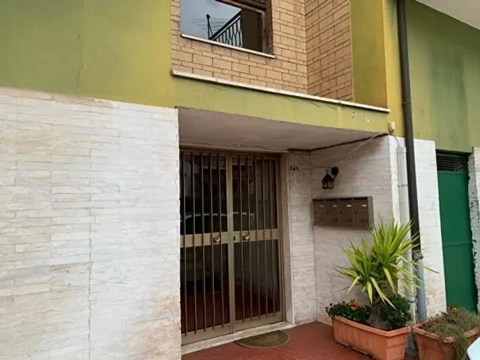 Appartamento quadrilocale in vendita in Via Napoli, Isola Del Liri