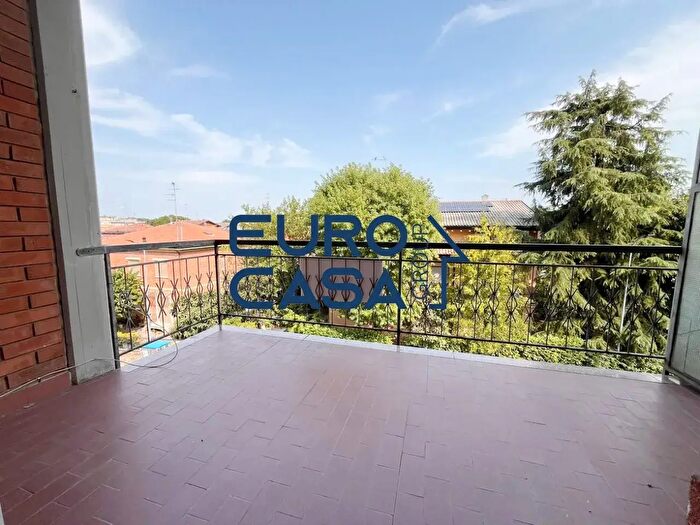 Appartamento trilocale in vendita in Via Calatafimi, Scandiano