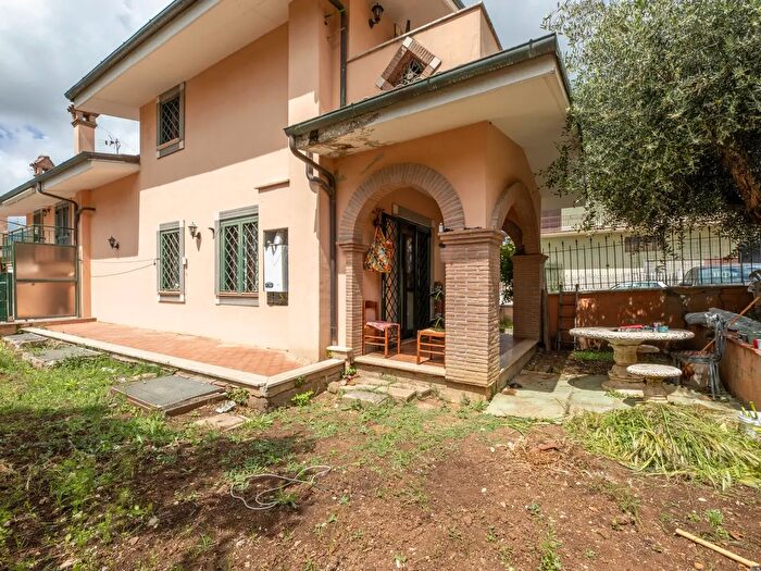 Casa con 5 locali in vendita in Via della Torre, Fonte Nuova