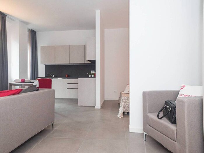 Casa monolocale in affitto in Via Mosè Bianchi, Monte Rosa Lotto, Milano