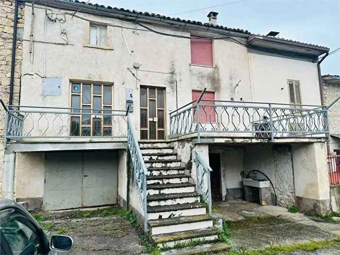 Casa con 10 locali in vendita in Contrada SElia, Caramanico Terme