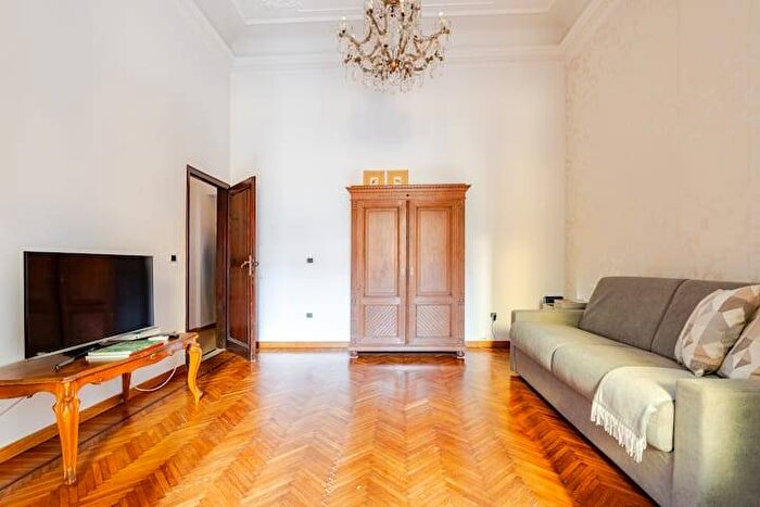 Appartamento trilocale in affitto in Via Guelfa, San Marco SS Annunziata, Firenze