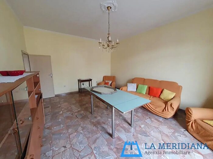 Casa con 5 locali in vendita in Lamporecchio