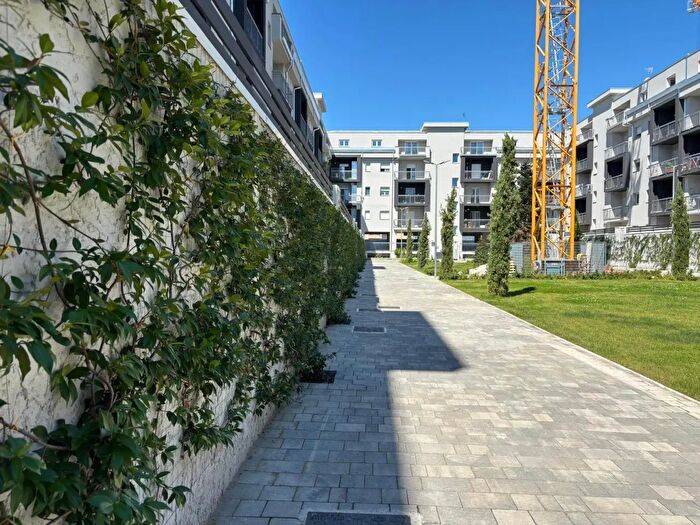 Appartamento trilocale in vendita in Via Stella Maris, Montecorvino Pugliano