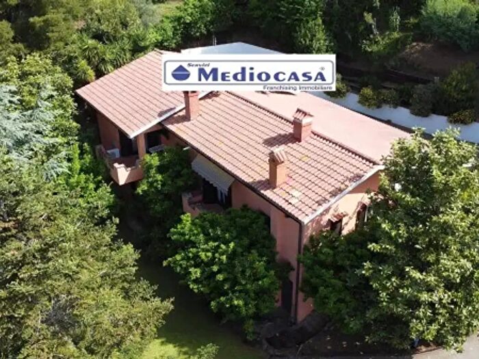 Casa quadrilocale in vendita in Via Colle Giorgi, Velletri